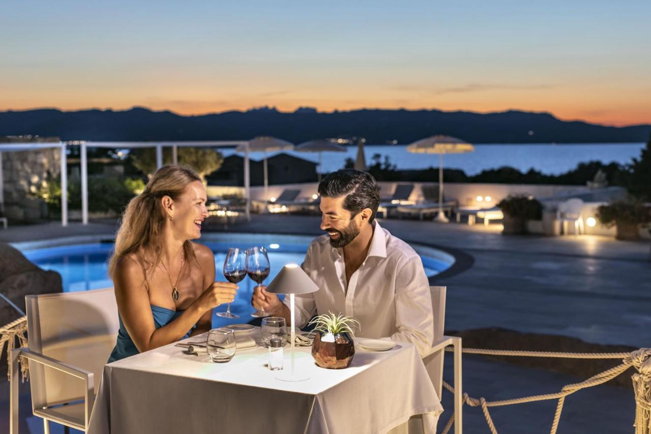 Hotel Grand Relais Dei Nuraghi (Adults Only) Baja Sardinia Eksteriør billede