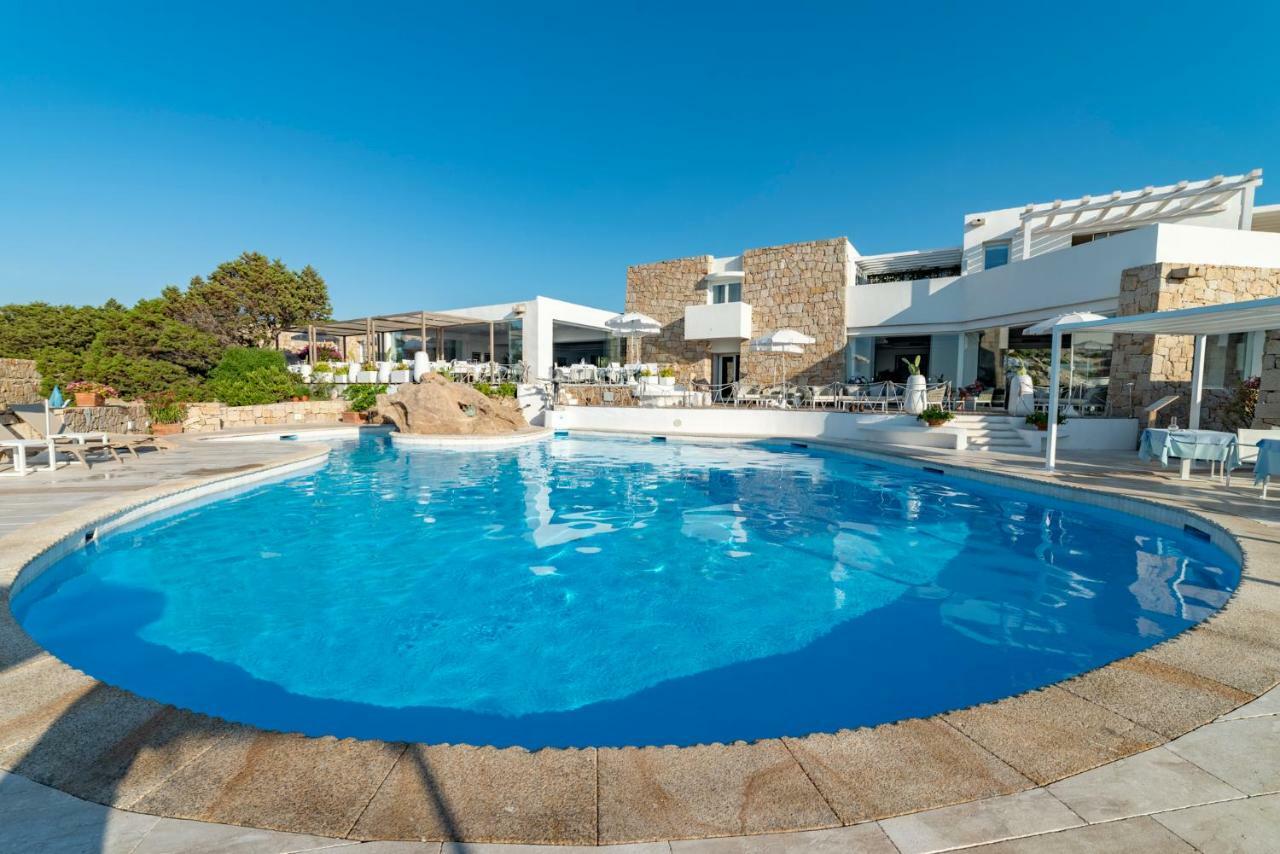 Hotel Grand Relais Dei Nuraghi (Adults Only) Baja Sardinia Eksteriør billede
